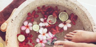 Wybierasz się na pedicure w Warszawie? Zobacz, co powinnaś wiedzieć o tym zabiegu