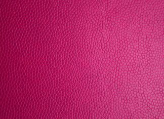 Czym się barwi skórę?