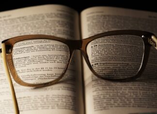 Co jest droższe szkła czy oprawki do okularów? Co jest droższe szkła czy oprawki do okularów?