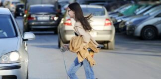 Kiedy podawać dziecku witaminę D rano czy wieczorem?